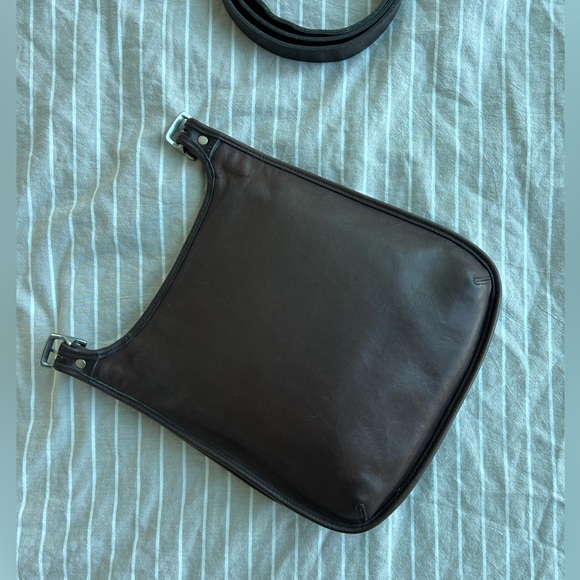 Vintage Coach 9135 Hippie Saddle Bag in Mahogany & Silver Hardware - Picture 7 of 12